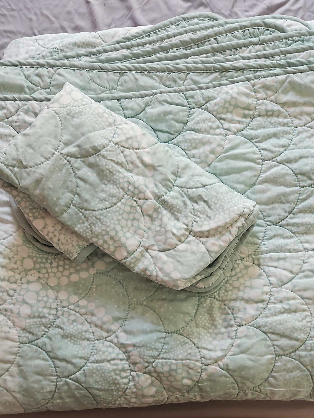Full Light Mint Quilted Bedspread - Soft Mint Patterned Comforter